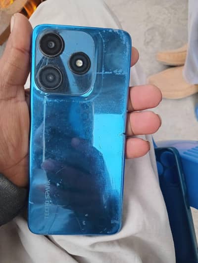 4+4.128. ok phone ha koi masla ni ha Whatsapp number 03054434760