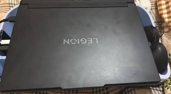 Lenovo Legion Pro 7 16IAX10H Core Ultra 9 275HX 64GB RAM 2TB