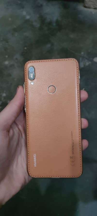 Huawei Y6 2/32.0345-3721825