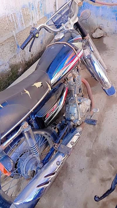 Honda 125cg black colour