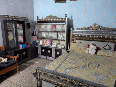 Bedroom Furniture Set for Sale
