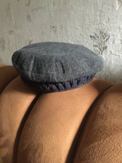blue and black colour flat cap available