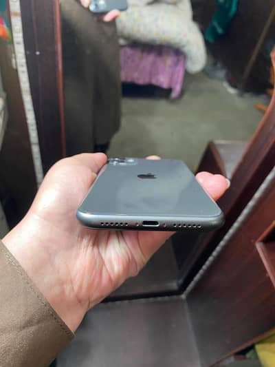 iPhone 11 10/10 no. 03398114188