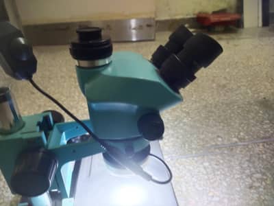 RF7050 TVP MICROSCOPE