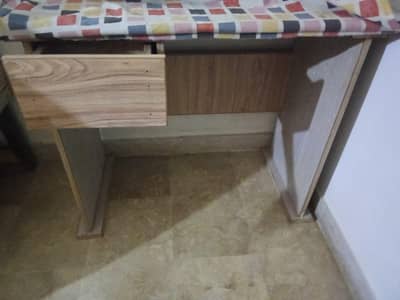 swing machine with table