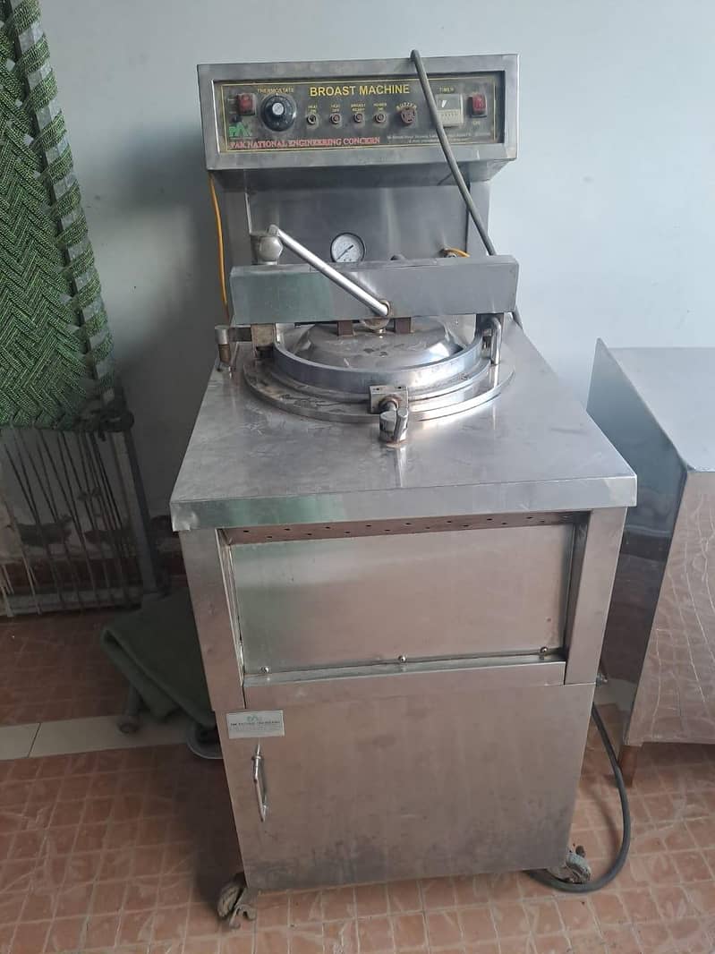 Automatic Broast Machine 0