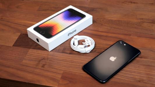 IPHONE SE3 BOX PACK FIX PRICE