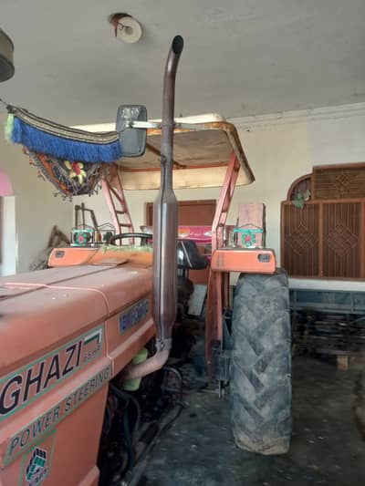 Tractore Ghazi new Holland