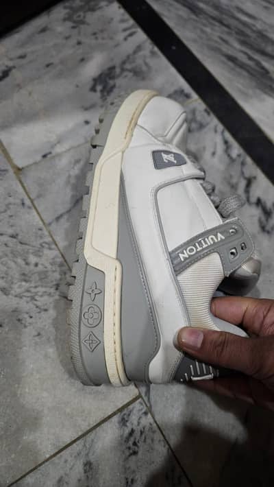 LV maxy trainer white grey colour shose