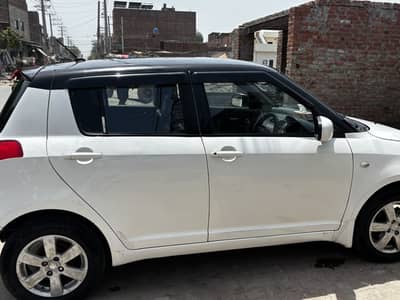 Suzuki swift 2012 model