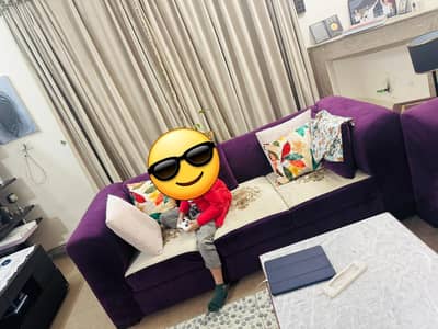 6 SEATER BEAUTIFUL SOFA SET FOR SALE