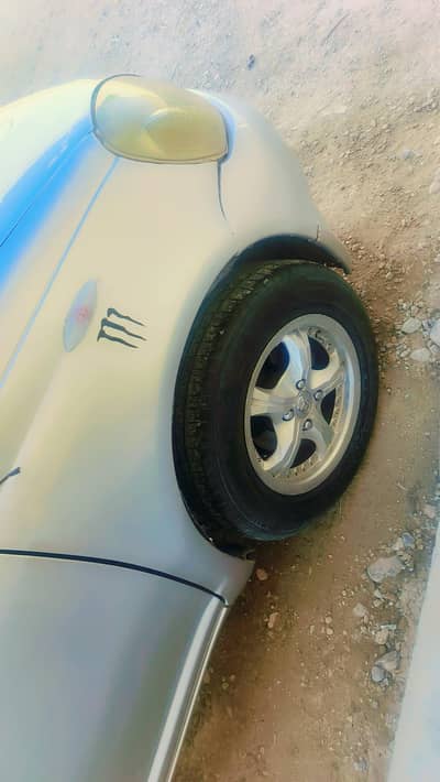 vitz car model 1999 registration 2006