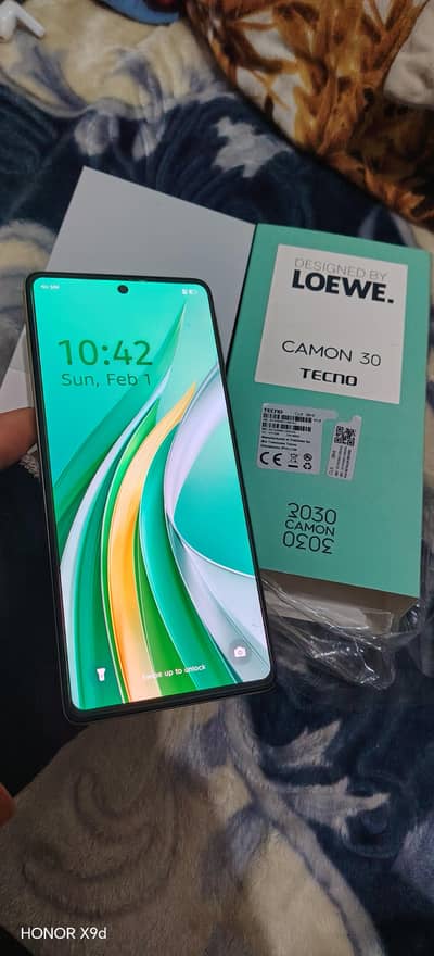 tecno camon 30 loewe