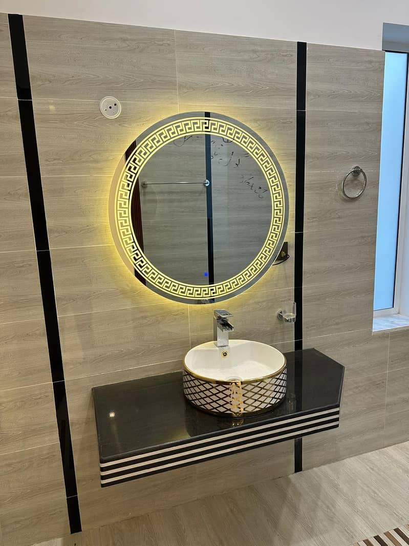 LED mirror 5