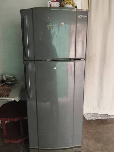 waves compny ka ha ok condtion ma ha 40000 whtsapp numbr 03135855198