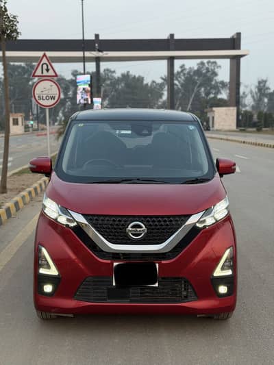 Nissan Days Highway Star (S-Hubird)