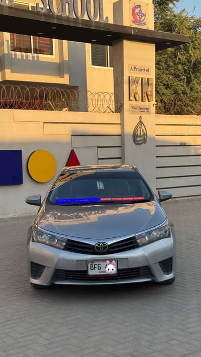 Toyota Corolla Gli 2015 Reg 2016 Automatic 1.3 80% Original Own engine