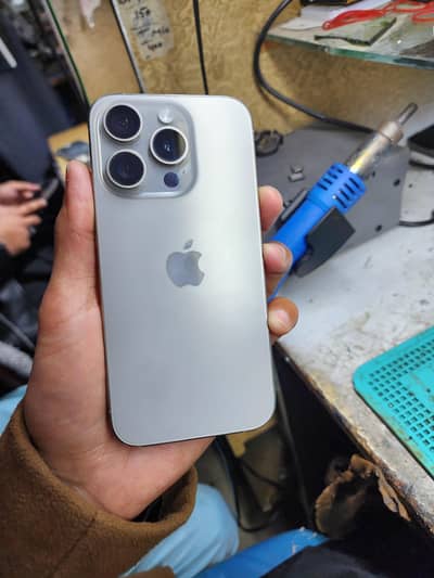 15 pro 512 Gb 89 Battrey Health Factory Unlock