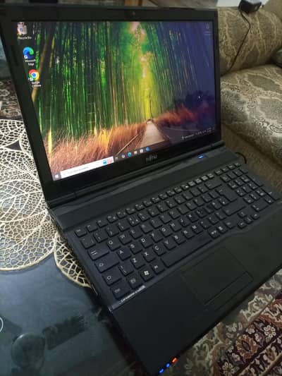 Fujitsu laptop 6 RAM | 128 SSD