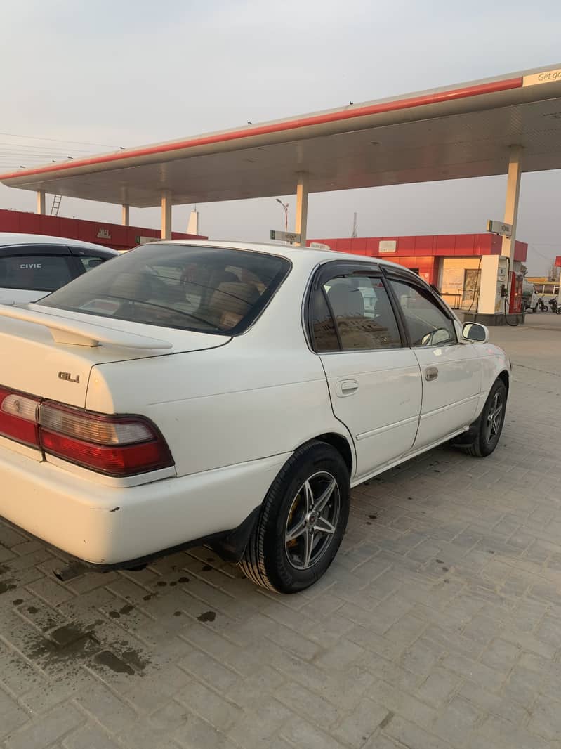 Corolla 9
