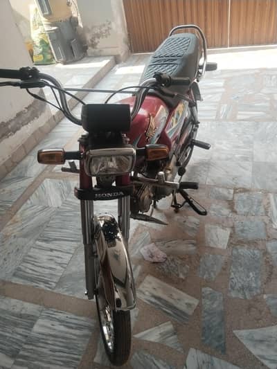 honda cd 70 for sale  condition 10/10 ha
