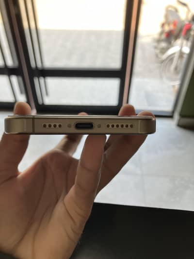 iPhone 15 pro max 256gb jv