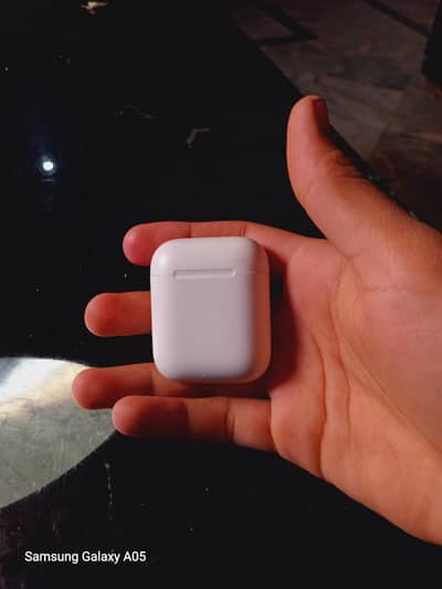 apple airpods 2 case original