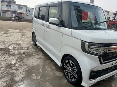 Honda Nbox custom excellent condition