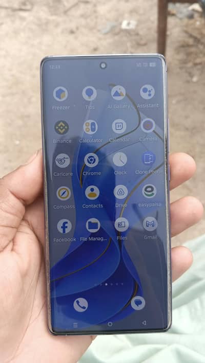 Infinix hot 50 pro plus Edge for sale. Need money