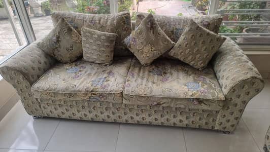 5 seater sofa for sale