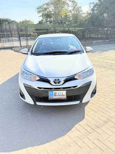 Toyota Yaris 1.3 atv/cvti B2B original