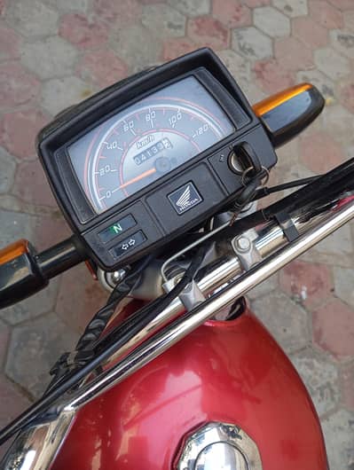 Honda CD 70 2025 model 4200km driven