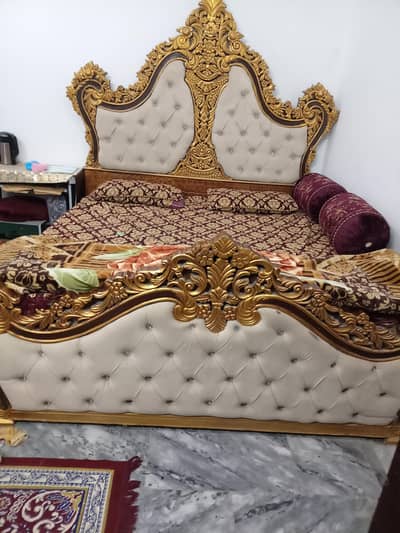 king size bed with dressing