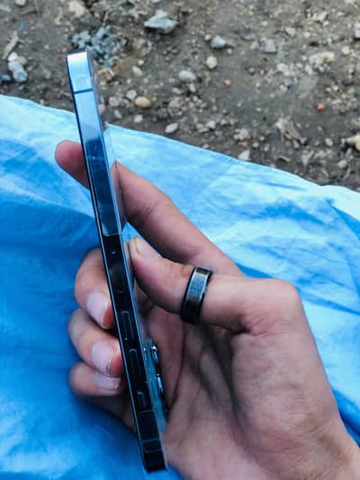 13 promax non pta 128 gb betry health 81 water pack only back karac