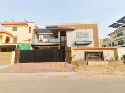 Prime Location 1 Kanal House In Lahore Is Available For Sale