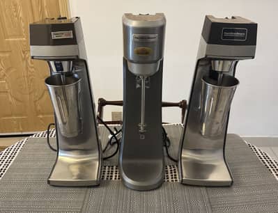 HAMILTON BEACH COMMERCIAL BLENDER FOR ICE CREAM SHAKES