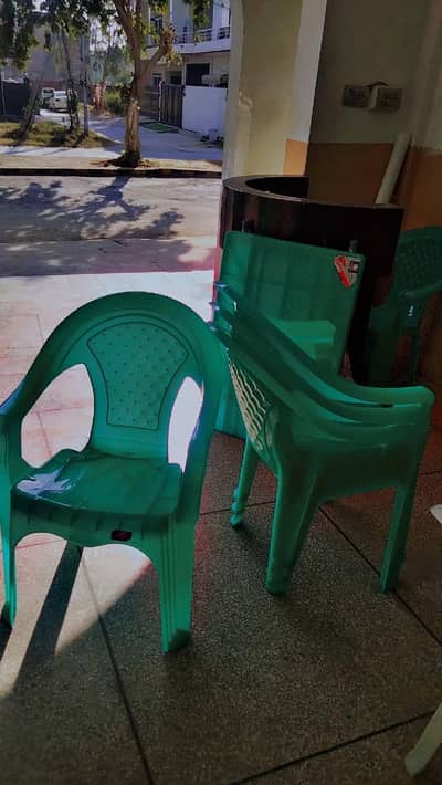 6 chair set one table two  colours available for sale