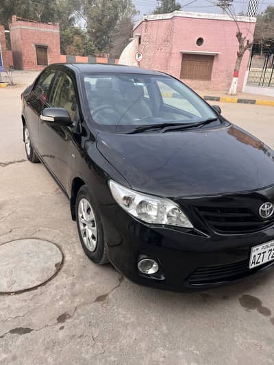 Toyota Corolla GLI Manual 2013 model Limited edition total geniune