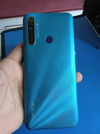 Realme 5 4+64 urgent sale 10 by 9