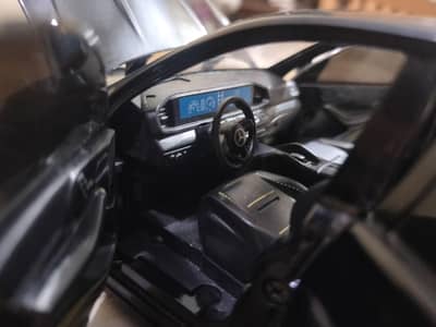 a beautiful black Mercedes GLE 350