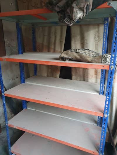 ye 3 dani REG hy  ager kesko Lena ta number pr message karo