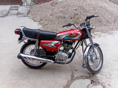 honda 125 2022 bata 23