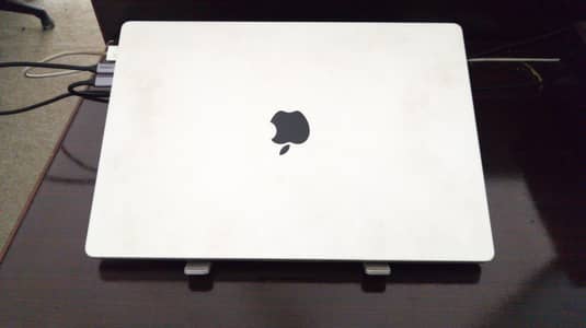 MACBOOK PRO - 16 INCH - 2021 - M1 PRO - 32GB / 2TB