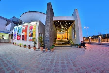 10 Marla Corner & Facing Park with extra land approx. 4 Marla open form (10 Marla Deal) available for sale at very good location of Overseas B Ext Block, Bahria Town Lahore