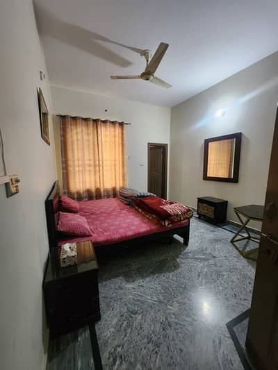 7 Marla Double story House For Rent In Model Town Chowk Uswa Grammar School