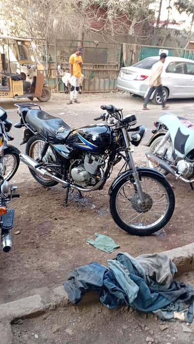 suzuki 150 model 2017