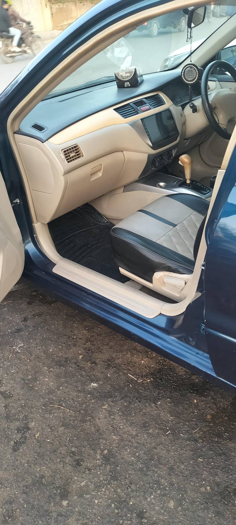 Lancer automatic 1.3 2005 3