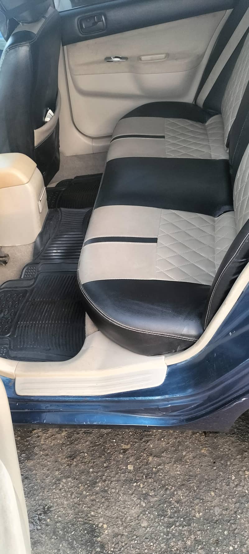 Lancer automatic 1.3 2005 4