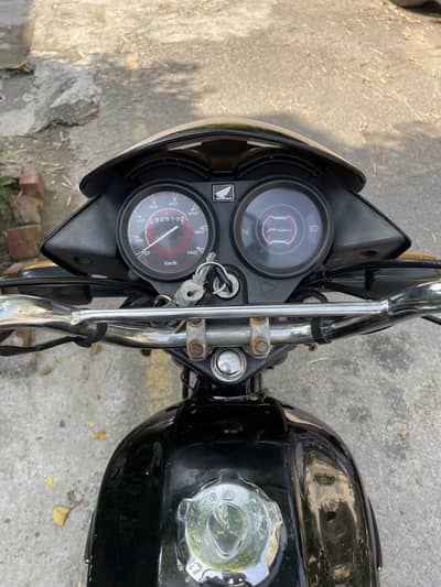 Honda Pridor 1st owner for urgent sale