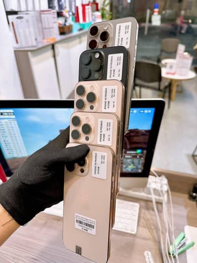 i Phone 8plus, 11,12,13,14,15 pro max on instalment Whatsap 3062623924